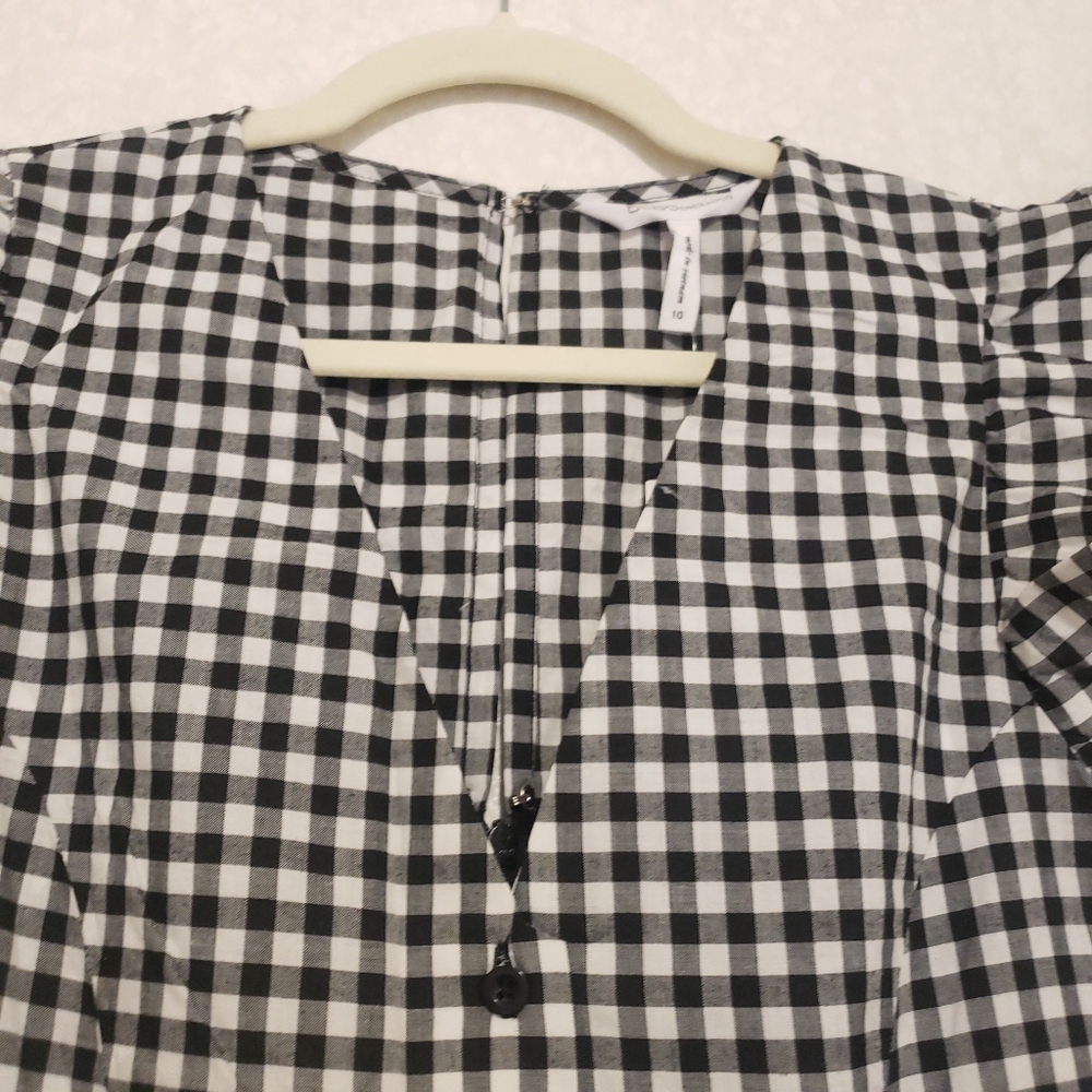 NEW BCBG PLAID JUMPSUIT...SIZE:10 - Picture 8 of 15